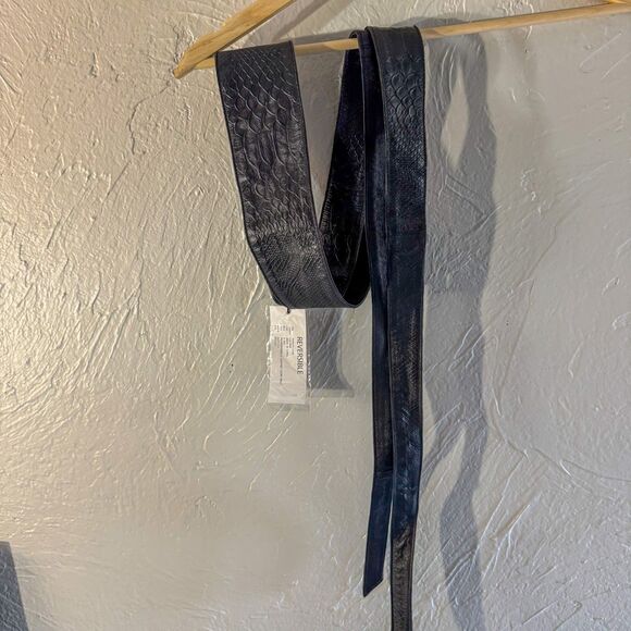 Gilli Reversible Leather Wrap Belt NWT 100% leather - Picture 1 of 6